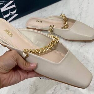 ZARA ballet flats gold chain size 39 draped link beige slip on shoes